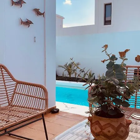 Splendid Casa Papagayo, Heated Pool, Roofterrace With Views And Wifi Vila Playa Blanca (Lanzarote)